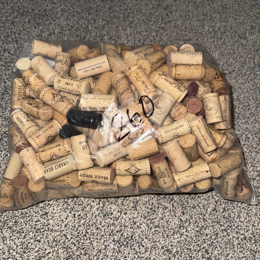 260 Ct. Premium Wine Corks Assorted